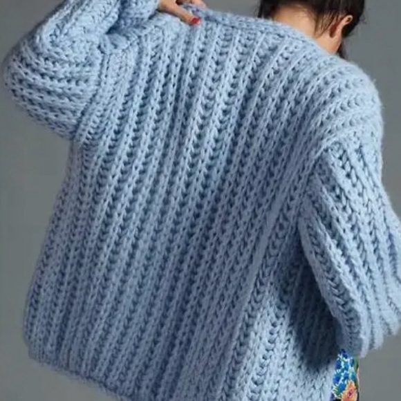 Chunky knitted Cardigan - Picture 2 of 2